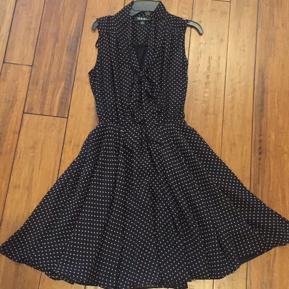 Pika dot dress